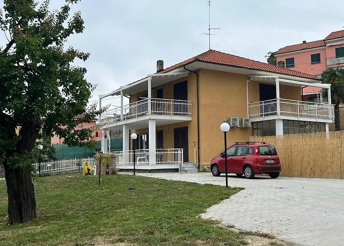 Il Gattino Di Porto 5 - Terrazzo Piscina Apartamento Imperia