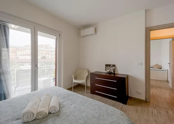 Il Gattino Di Porto 5 - Terrazzo Piscina * Imperia